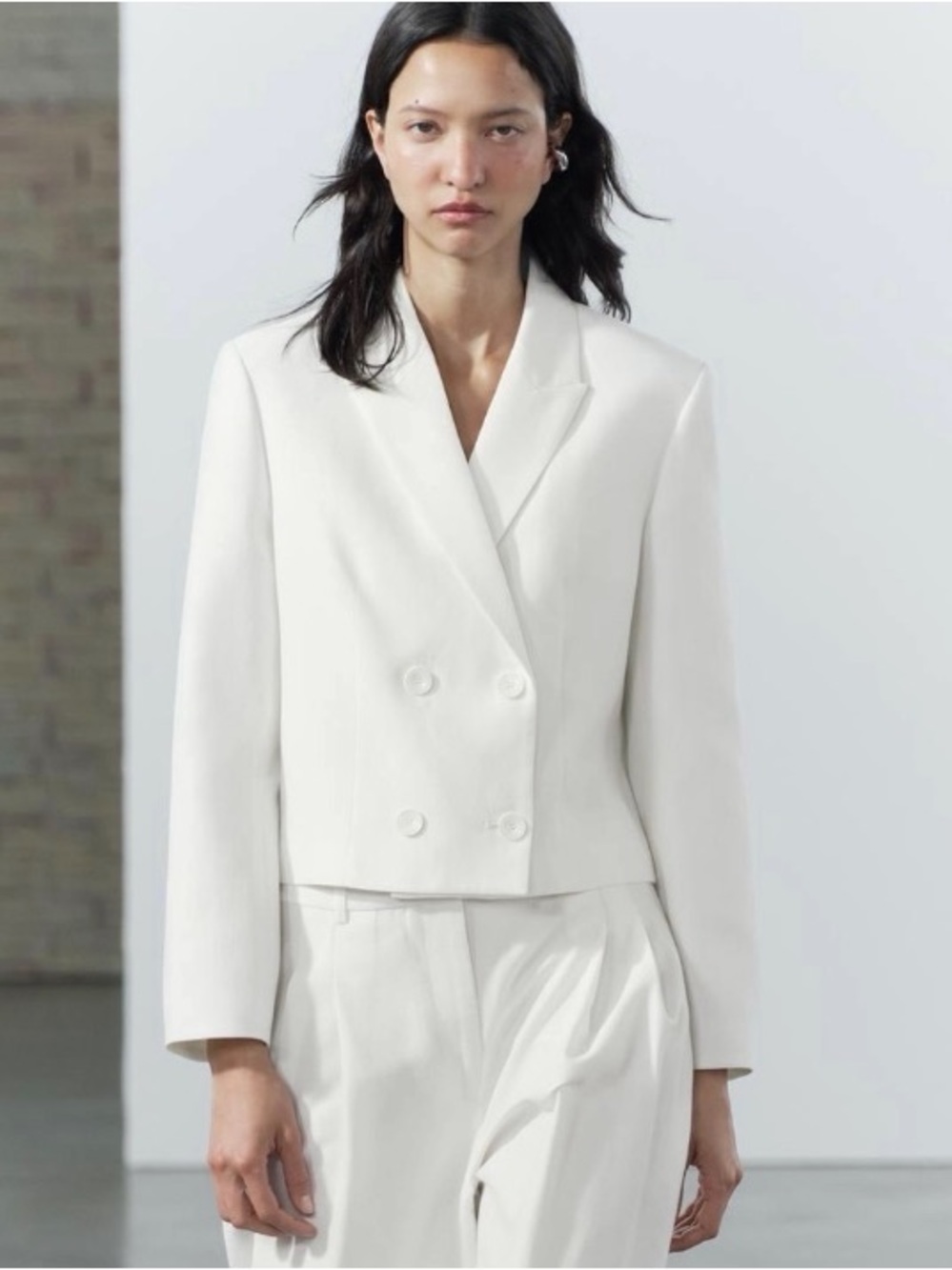 Zara White Double-Breasted Cropped Blazer